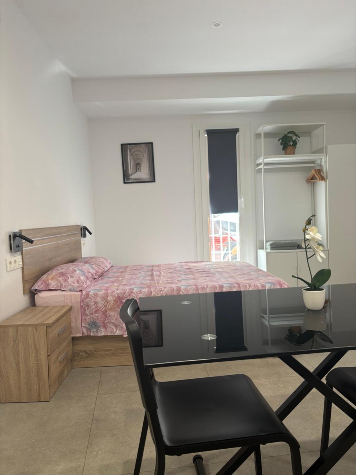 Estupendo Piso A 5 Min De La Estacion De Bus Y Tren Maria Zambrano Apartment มาลากา ภายนอก รูปภาพ